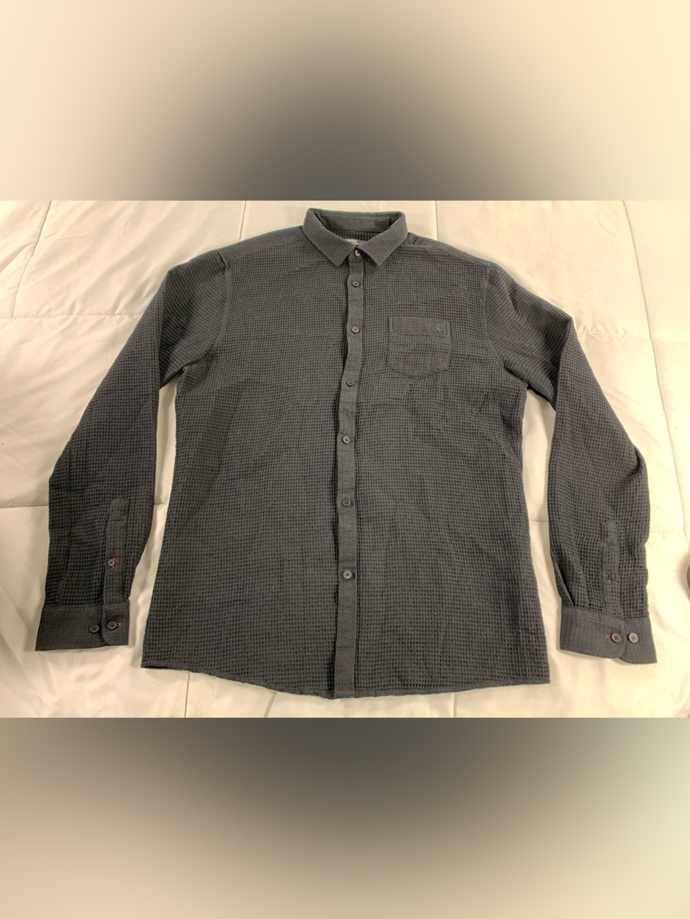 Pre loved INDIGO button up shirt mens size XL